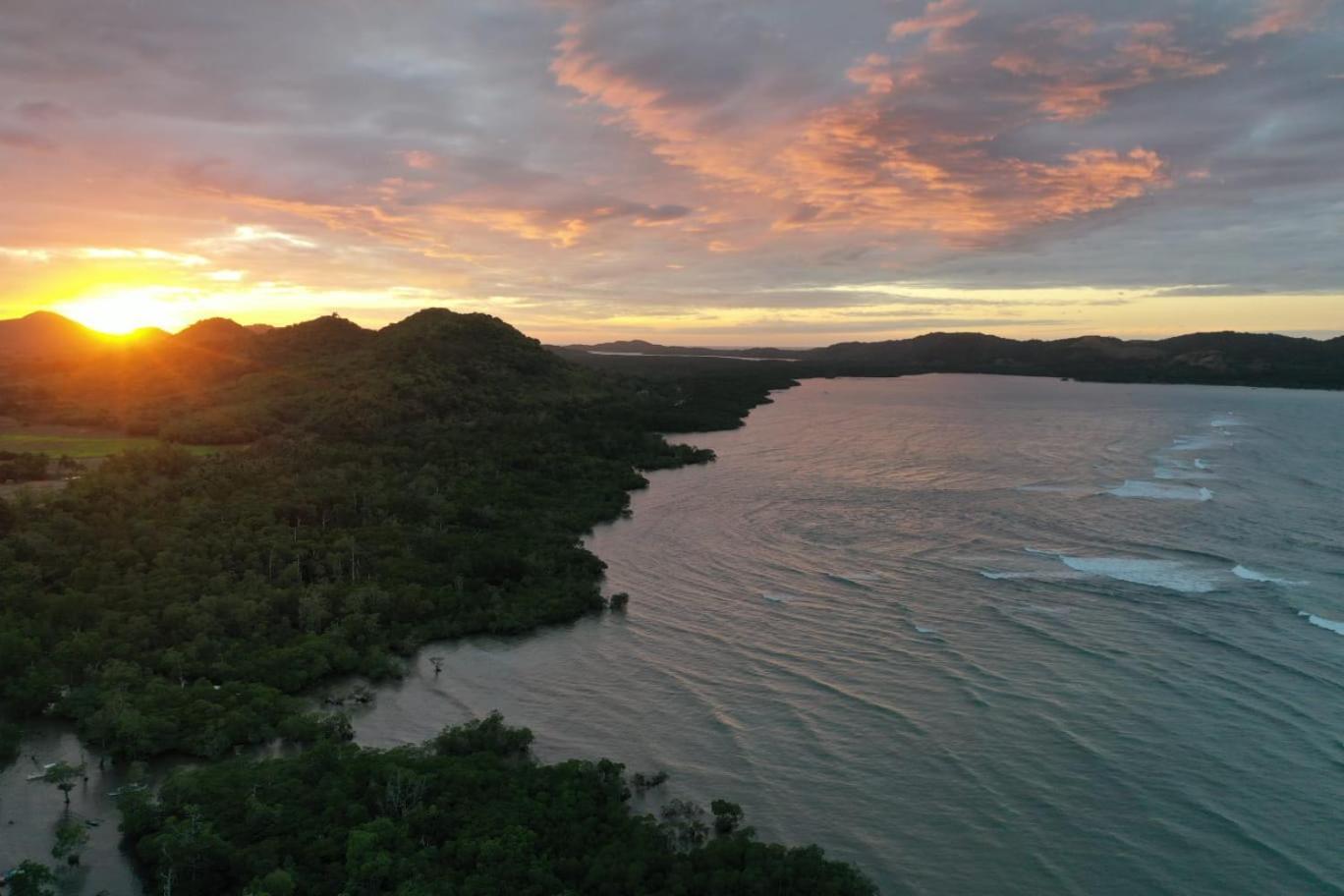 Miley Lodging Restobar New Busuanga المظهر الخارجي الصورة